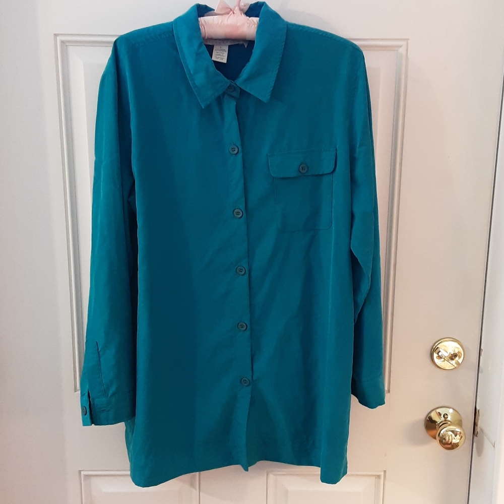 Teal Shirt